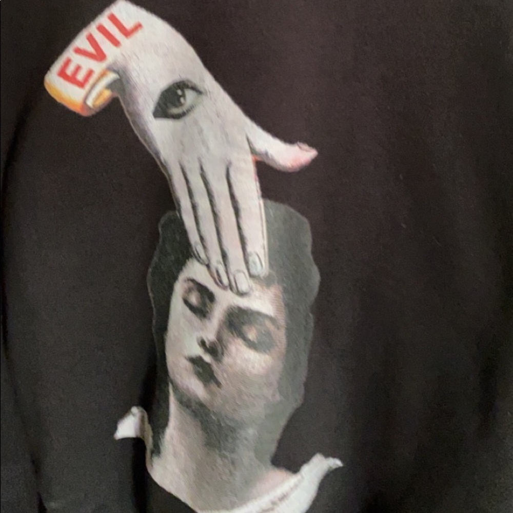 Graphic Sweatshirt